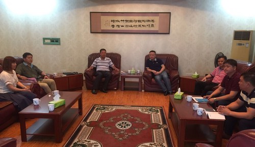 吳夏潮   黃卿延副總經(jīng)理到永安分公司調(diào)研指導(dǎo)市場(chǎng)營(yíng)銷工作.jpg