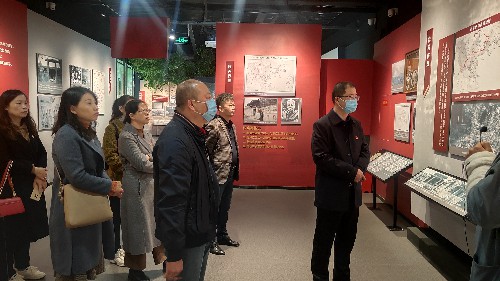 ?？剖∶?#65533;?劉敏 省民爆公司黨支部開展“傳承革命傳�?踐行初心使命”主題黨日活動(dòng)（參觀）~1.jpg